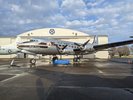Das Flugzeug 44-9030 auf dem Gelände des Air Mobility Command Museum.